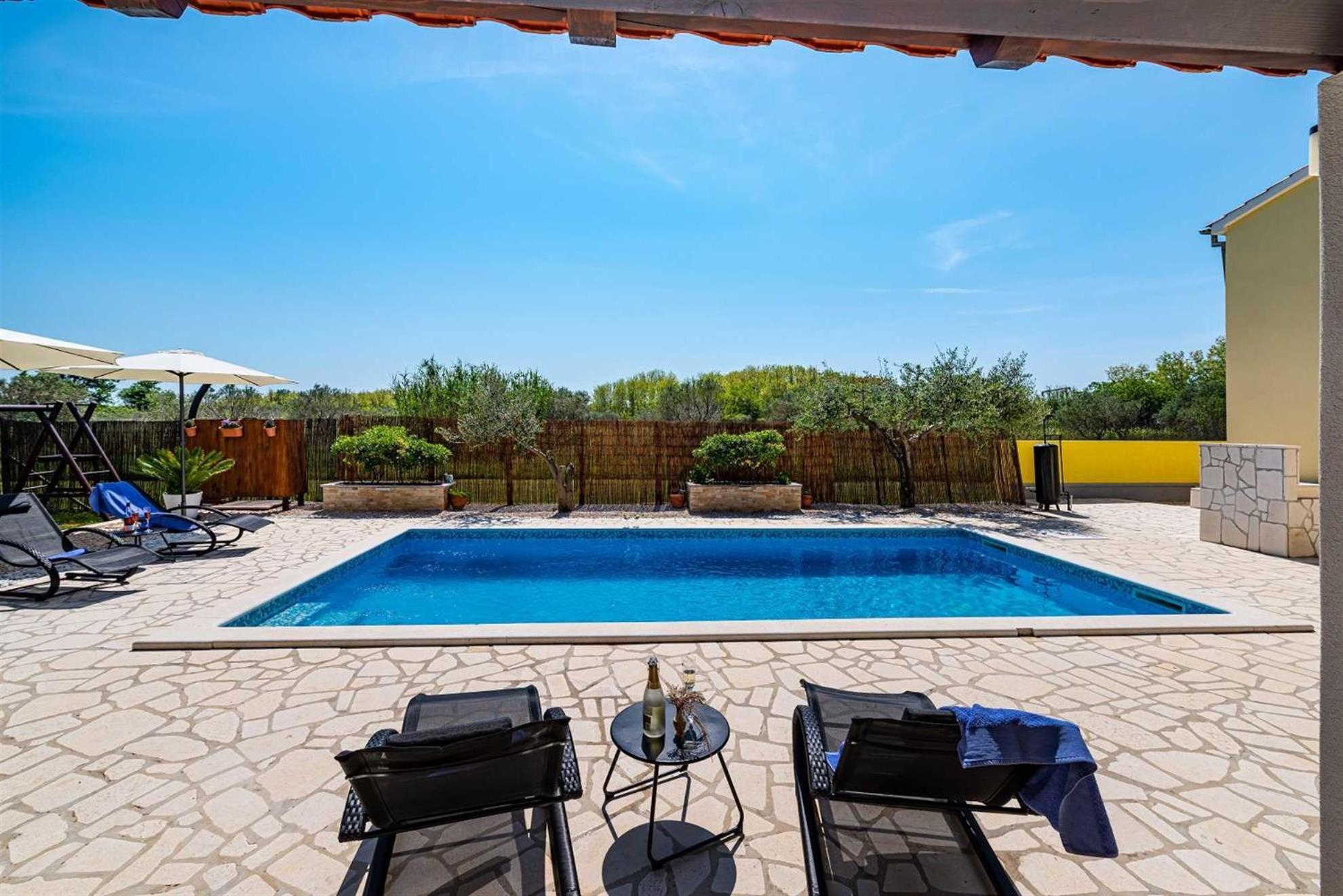 Apartment House Simoni With Pool, Zadar County Privlaka  Exterior foto